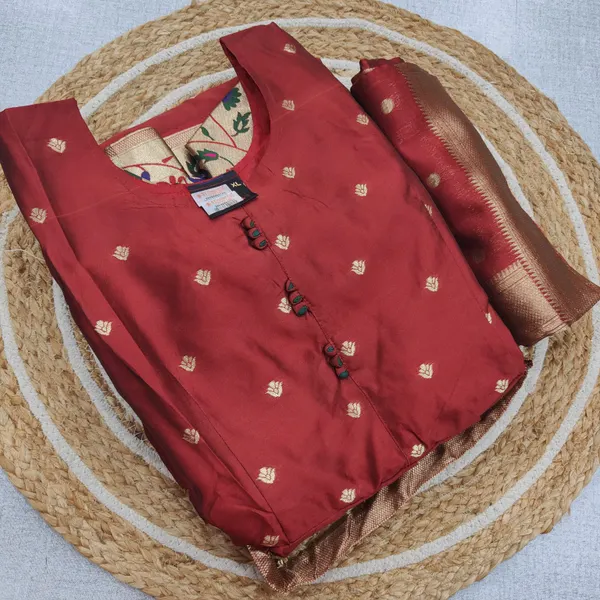 DAMAGED DRESS | D17