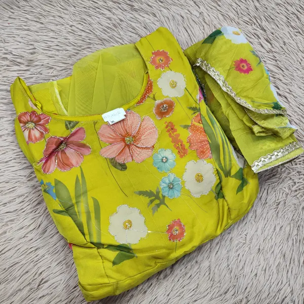 Kurti With Shawl | KS921