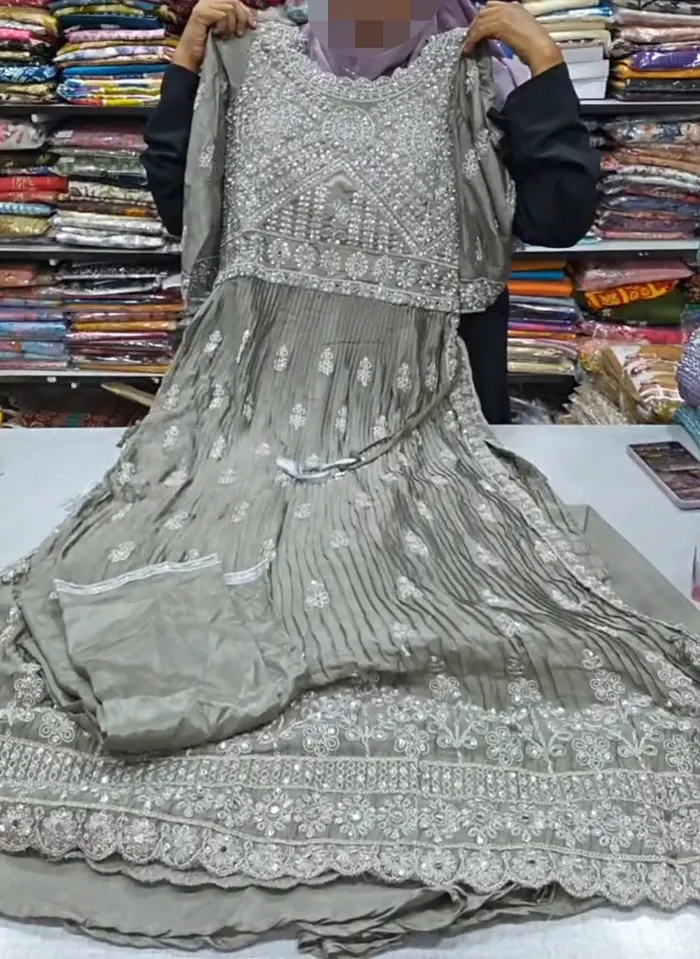 Grand Dress |G676